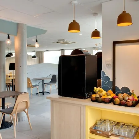 Hotel Kyriad Clermont-ferrand-sud - La Pardieu