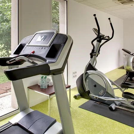 Hotel Kyriad Clermont-ferrand-sud - La Pardieu