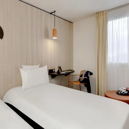 Kyriad Clermont-ferrand-sud - La Pardieu 3* Clermont-Ferrand