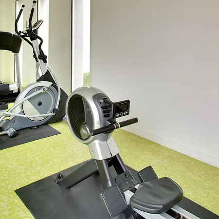 Hotel Kyriad Clermont-ferrand-sud - La Pardieu