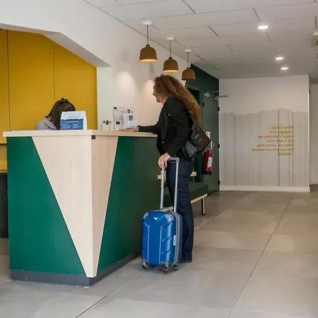Hotel Kyriad Clermont-ferrand-sud - La Pardieu