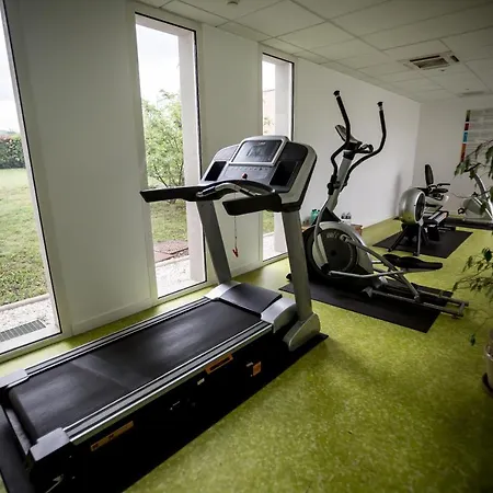 Kyriad Clermont-ferrand-sud - La Pardieu 3*