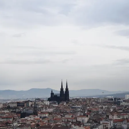Kyriad Clermont-ferrand-sud - La Pardieu Hotel